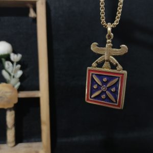 گردنبند دِرَفش نبرد