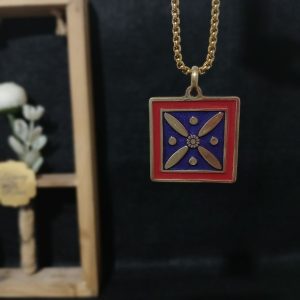 گردنبند دِرَفش کاویانی